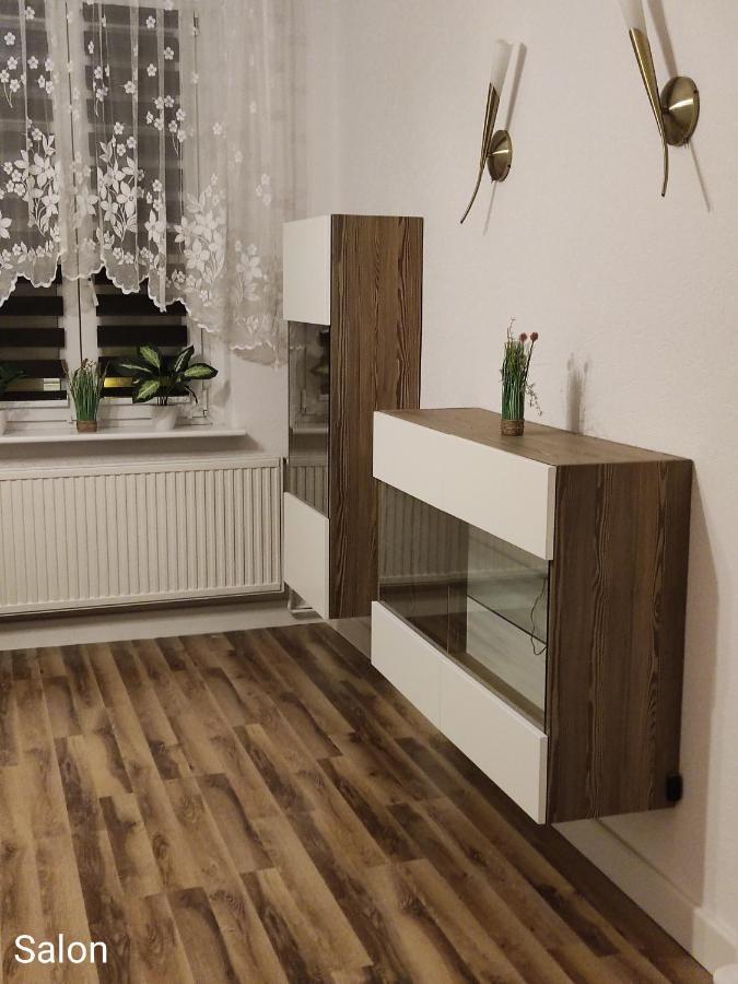Mieszkanie Blisko Targow Poznanskich Apartamento Exterior foto