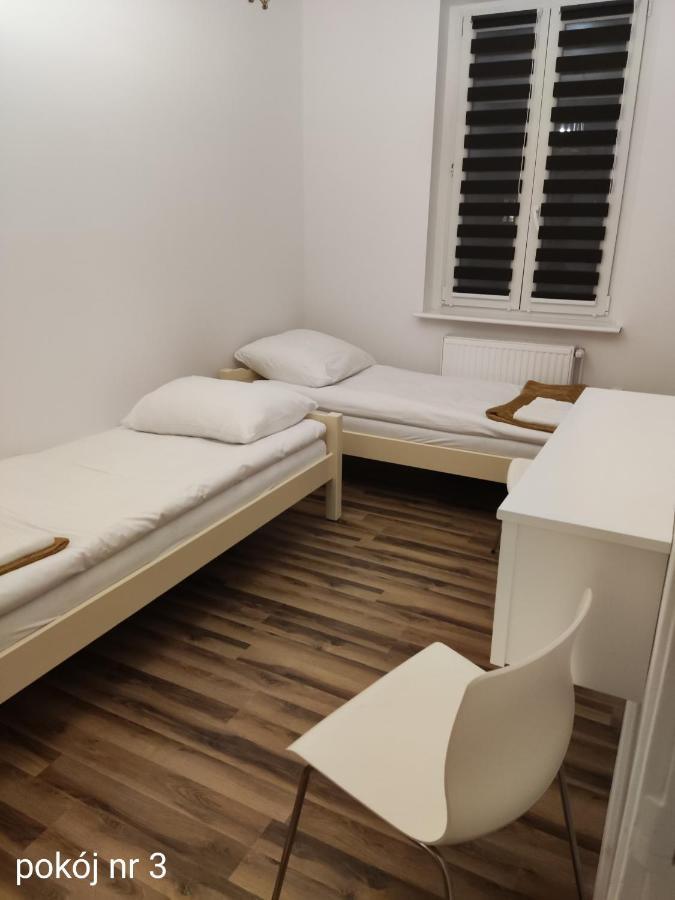 Mieszkanie Blisko Targow Poznanskich Apartamento Exterior foto